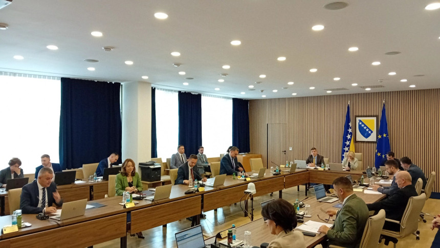 Dug "Vijadukta" će se isplaćivati iz dobiti CB BiH?