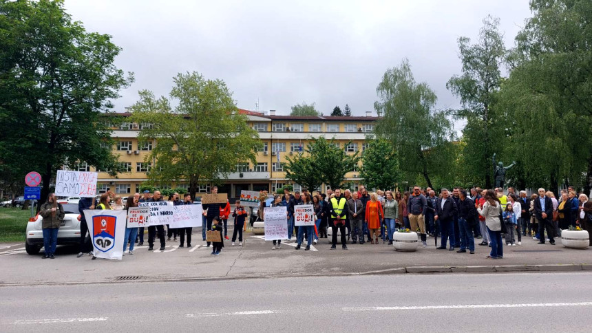 Protest građana zbog rudnika Bukove Kose u Prijedoru