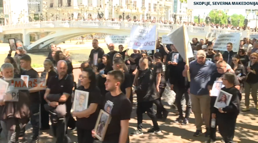 U Skoplju protest porodica poginulih u klubu u Kočanima