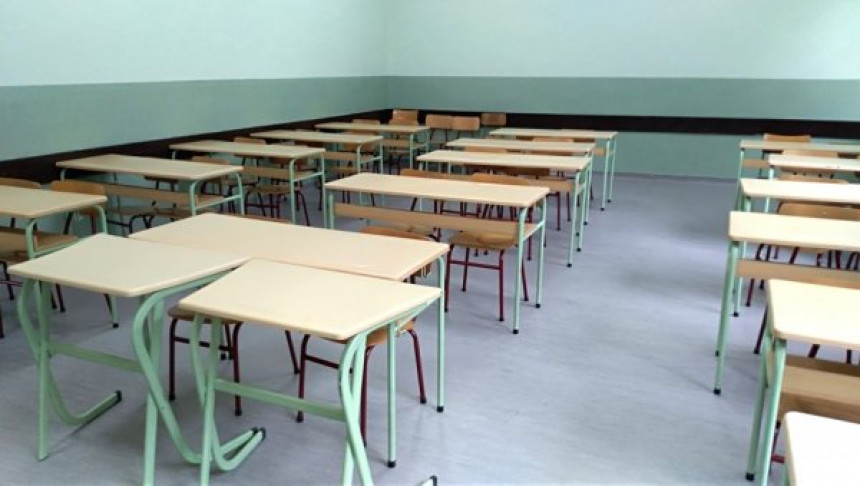 Vlada  Srbije naložila izmjene Školskog kalendara