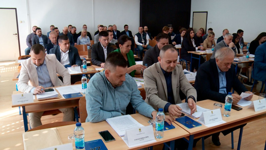 Skupština podržala neke prijedloge opozicije u Doboju