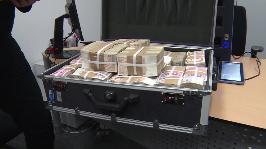 Vlast sve manje novca daje za lokalne zajednice u Srpskoj