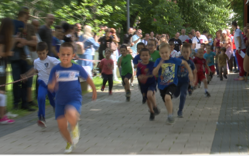 Dječija trka: Djeca trče za čistu i zdravu Semberiju