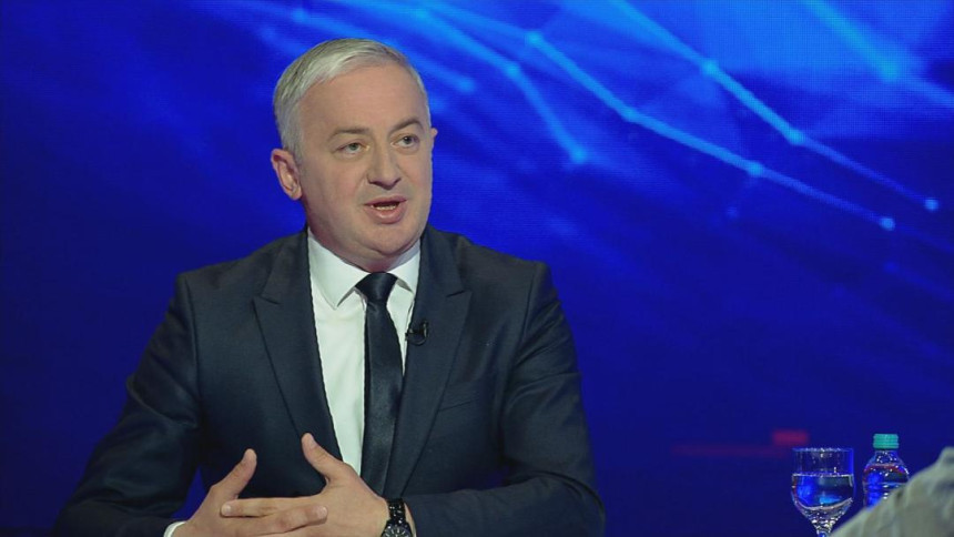 Dodikovom režimu odgovaraju samo tenzije i izolacija