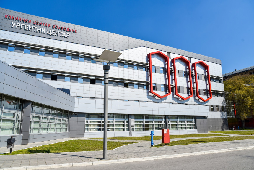 Stabilno stanje pacijentkinje povrijeđene u padu nadstrešnice