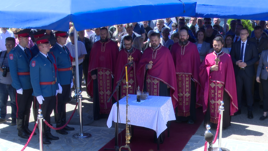 Služen parastos u Bijeljini na godišnjicu Tuzlanske kolone