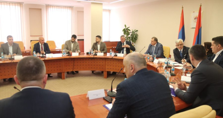 SNSD i sateliti finansiraće se iz koruptivnih izvora?