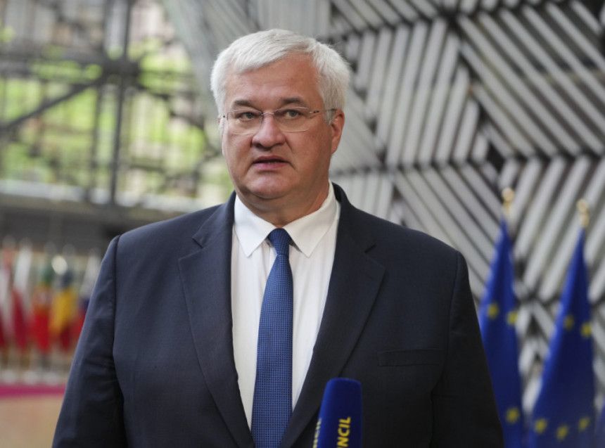 Ukrajina želi da se sastanku sa Putinom priključi Tramp