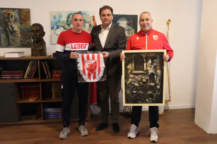Govedarica ugostio upravu i igrače KMF Crvena zvezda