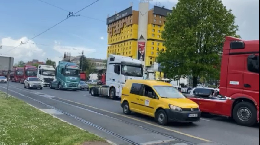 Auto-prevoznici najavili blokadu puteva ka i iz EU