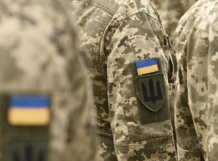 Komandant Kopnenih snaga Ukrajine podnio ostavku