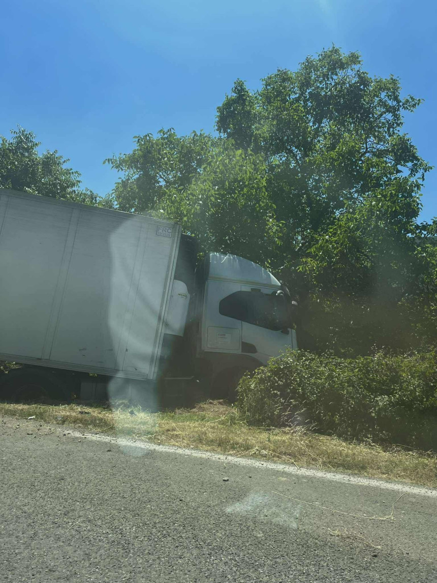 Otežano odvijanje saobraćaja nakon udesa kod Mostara