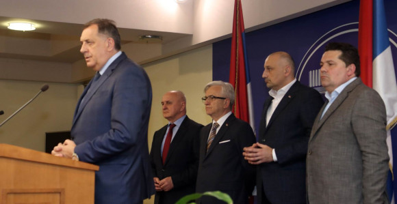 Osniva se DRPOS za odbranu i zaštitu Dodika!