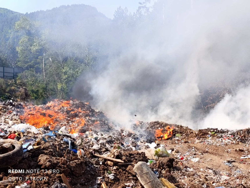 Višegrad: Namjerno podmetnut požar na gradskoj deponiji