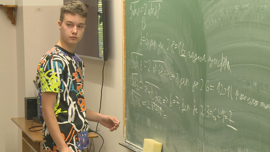 Osnovac Maksim Lučić iz Istočne Ilidže matematički genije