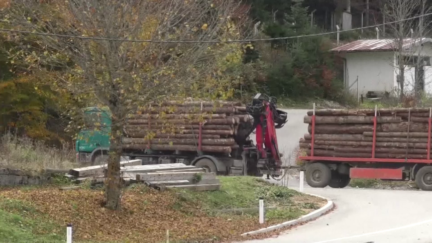 Duboki minus i pljačka, a milione bacaju na sistem