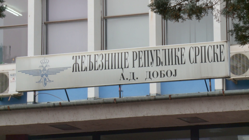 “Izmišljena” radna mjesta u Željeznicama Republike Srpske: Do podne stolar, od podne vozač!