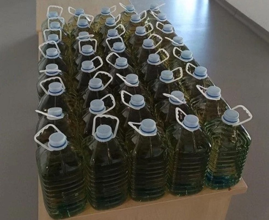 Prevozio rakiju iz BiH, pa "popio" kaznu od 24.000 KM