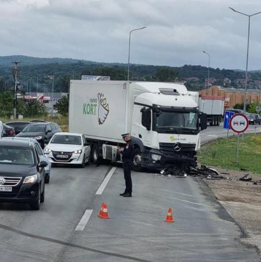 Detalji nesreće u Modriči: Poginuo policajac iz Bijeljine