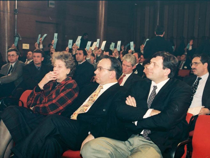 Nekad se radovao intervencionizmu OHR-a, kaže Vuković