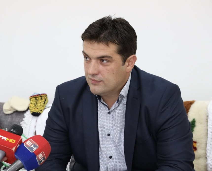 Je li Poplašena birao narod? Tada ste volju naroda prekrajali!