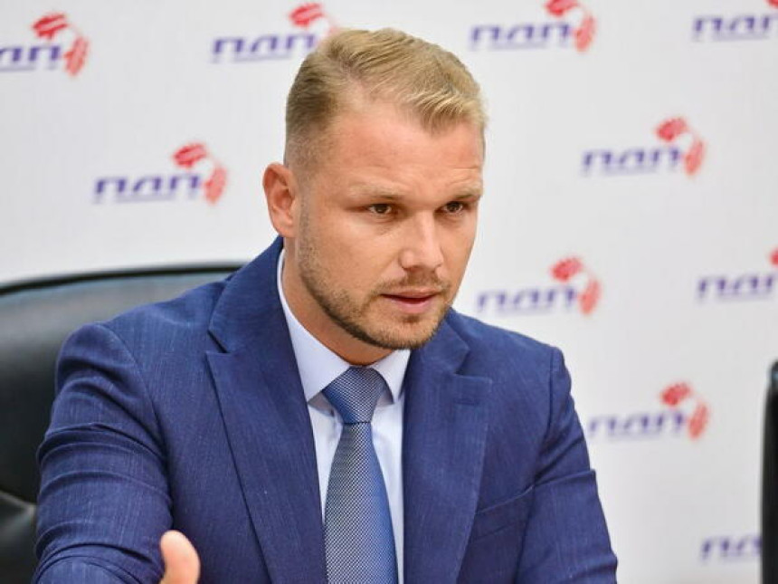 Stanivuković se oglasio: Prate nas teorije zavjere