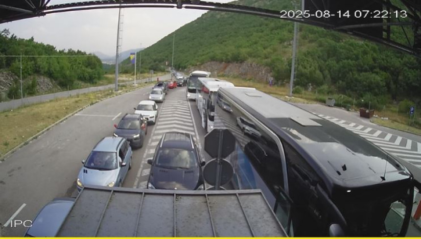 Pojačana frekvencija vozila na graničnim prelazima u BiH