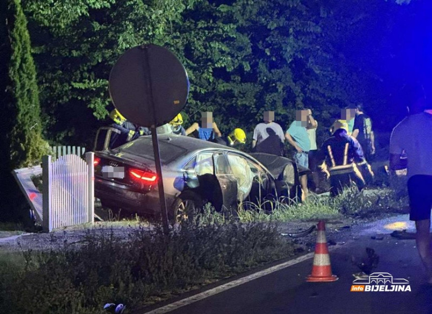 Teška nesreća kod Ugljevika, jedna osoba poginula