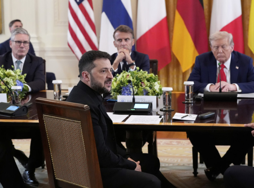 Tramp: Počeo sam da organizujem sastanak Putin-Zelenski