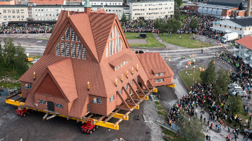 U Švedskoj premeštaju crkvu staru 113 godina i tešku 672 tone