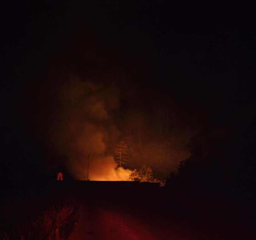Mjesecima gori deponija iznad Višegrada, dim se širi