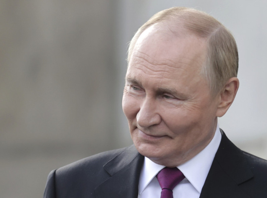 Dolaskom Trampa zasijalo je svjetlo na kraju tunela