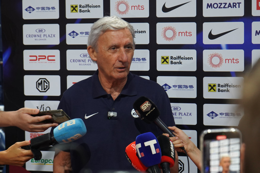 Pešić odredio 12 putnika za Rigu: Ovo je konačan spisak!