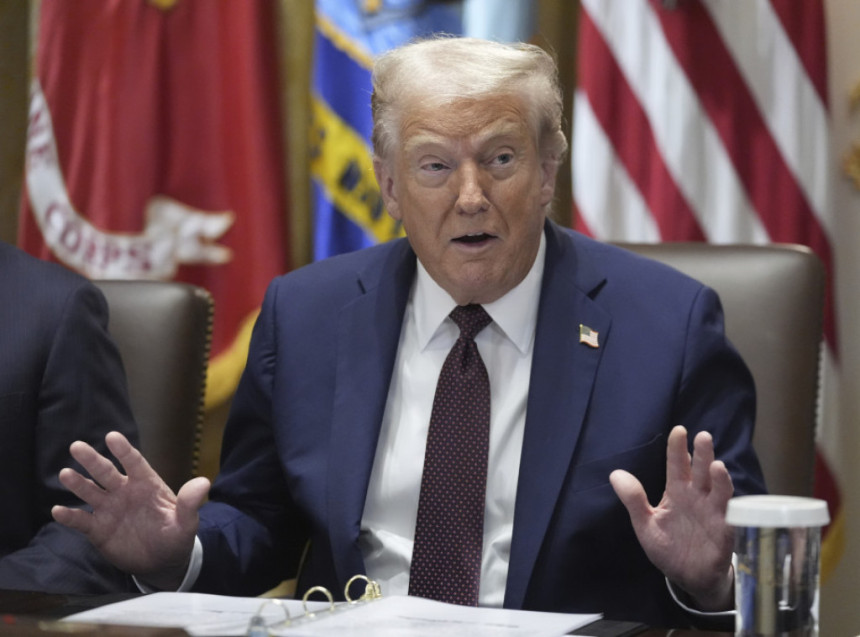 Tramp prijeti sankcijama, ako Putin ne pristane na prekid vatre