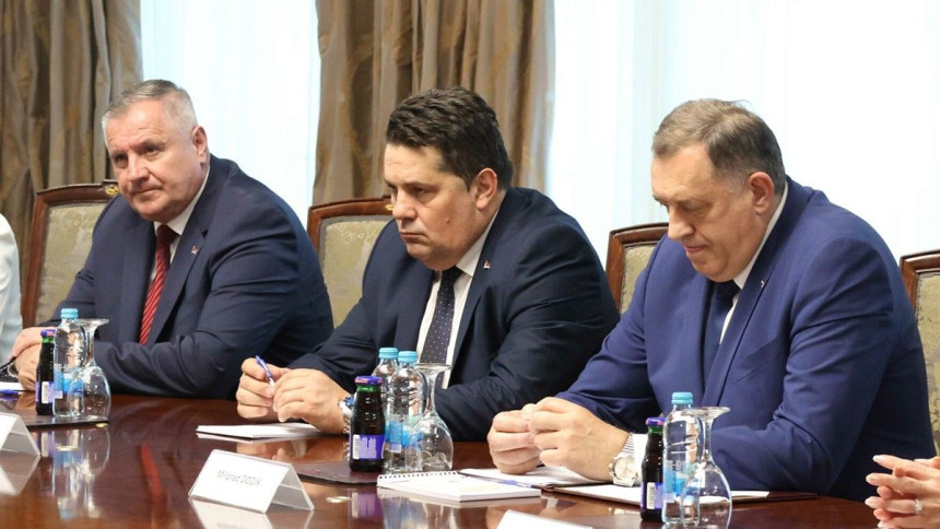 Stevandić krije da je Dodik predložio novog mandatara