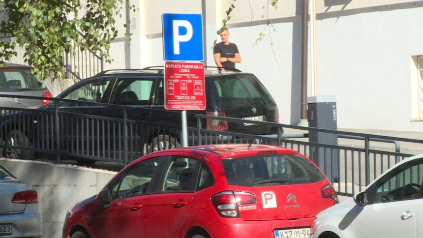 Naplata parkinga po principu plaćaš, ali ne parkiraš