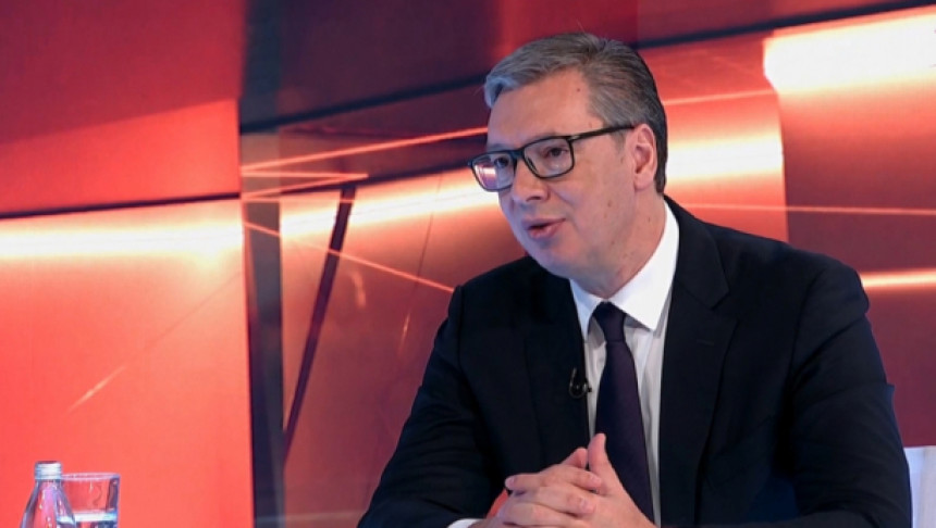 Vučić: Moja ruka ostaje ispružena za dijalog