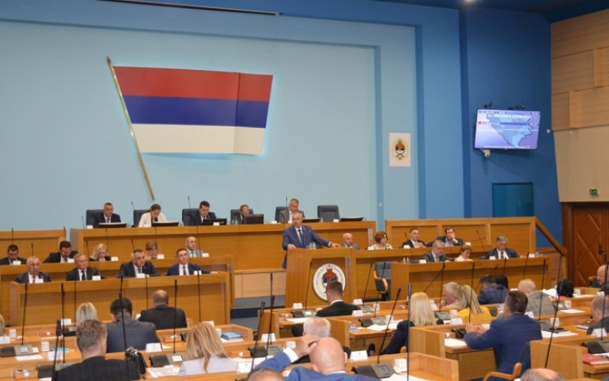 Referendum dobar instrument za političke poene