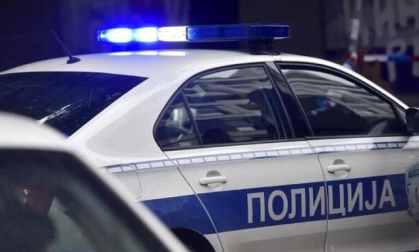 Vozač iz BiH probio rampe na prelazima Hrvatske i Srbije