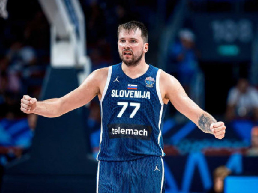 Košarkaši Slovenije pobijedili Italiju za četvrtfinale EP