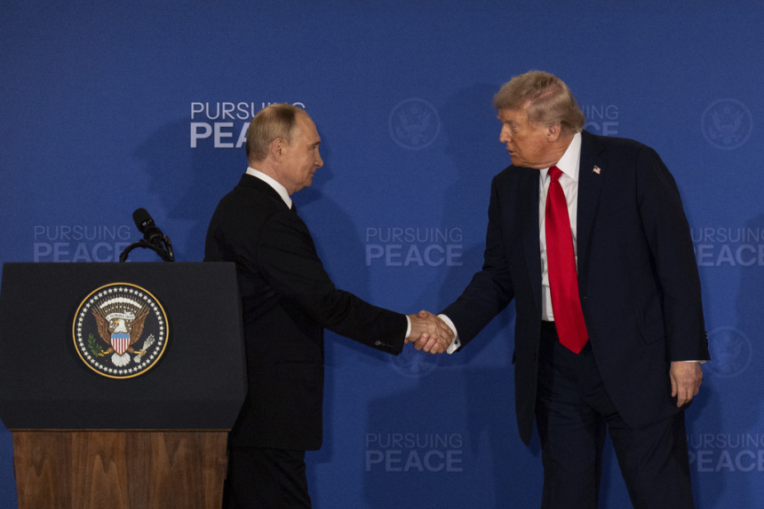 Путин надмудрио Трампа, САД губи важног савезника