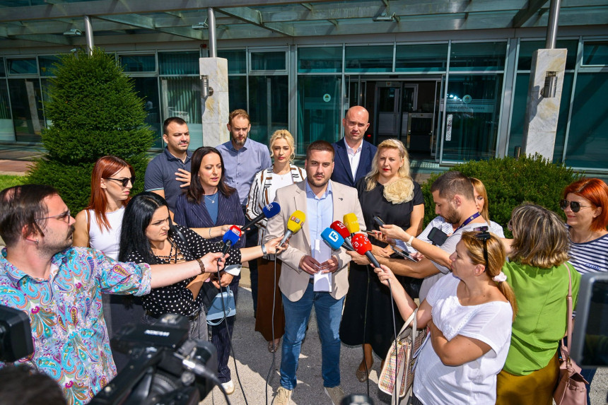 PDP predao inicijativu "Škola bez tereta"