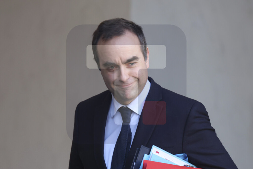 Makron imenovao novog francuskog premijera