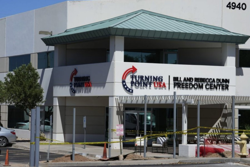 Policija na nogama: Velika potraga za ubicom Kirka