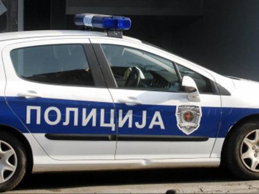 Obrenovac: Zapalio kuću, prebio vlasnika, pa mu ubio sina