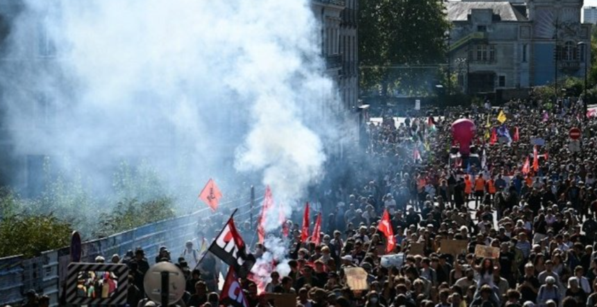 Francuska: Sukobi na protestima, na ulici stotine hiljada ljudi