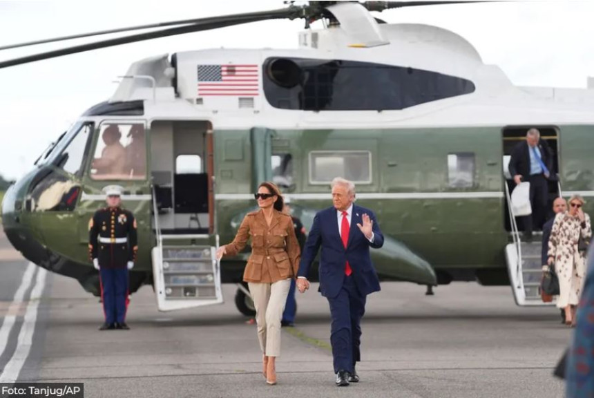 Helikopter u kom su bili Tramp i Melanija prinudno sleteo
