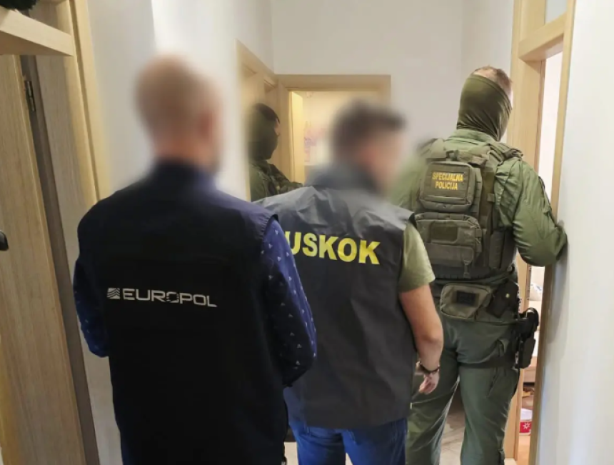 Razbijena mreža za krijumčarenje migranata iz BiH