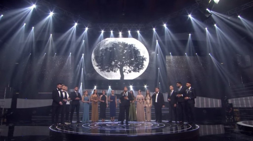 Nikad emotivniji početak Zvezda Granda – Svi uglas pevaju u čast Saši Popoviću
