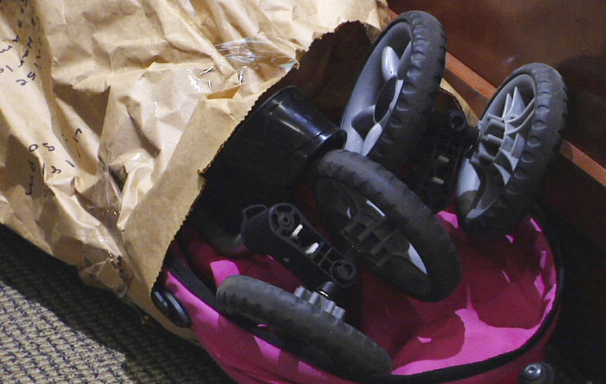 Tuga u Bogatiću: Majka poginula dok je gurala kolica